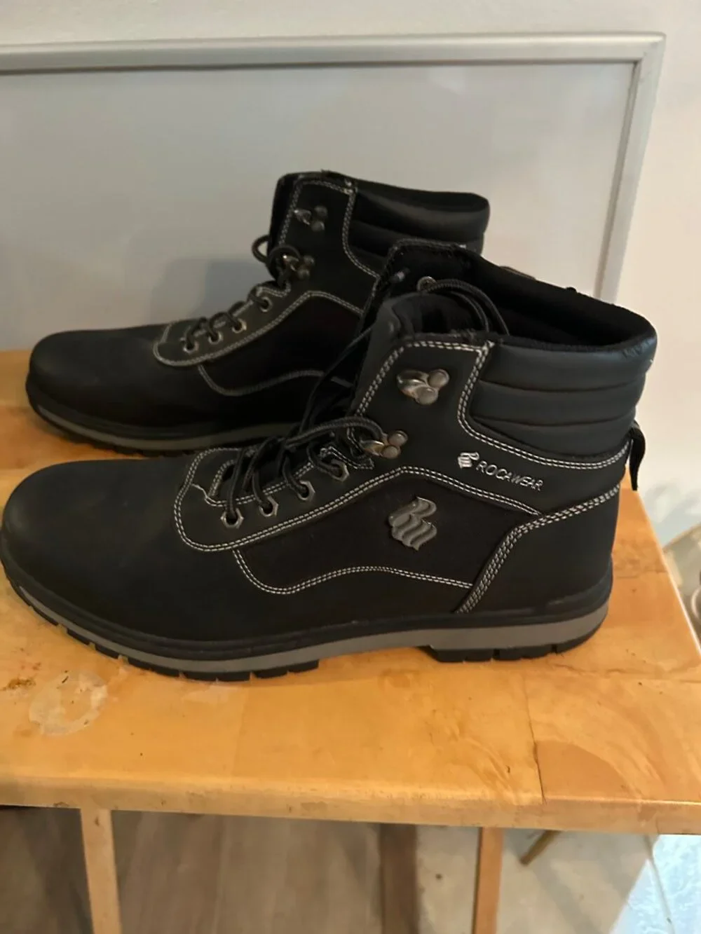 Men's Rocawear Cadet Boots Size 11